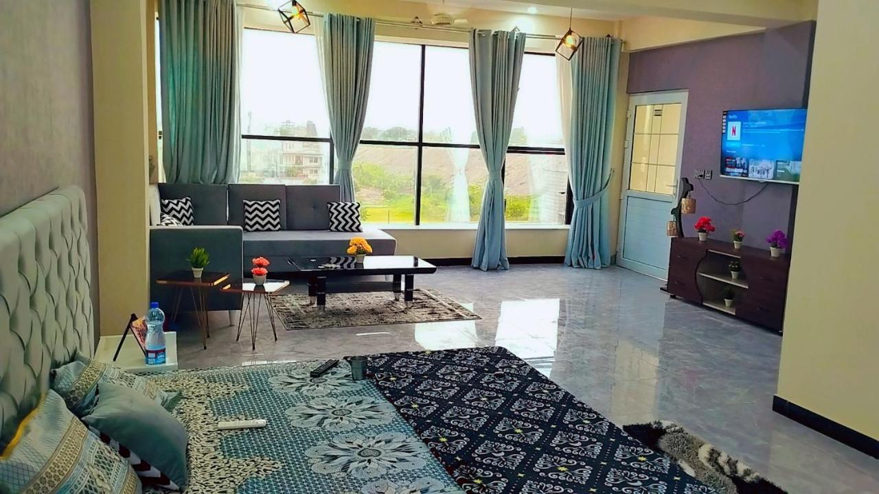 Motorway Majesty Suites Islamabad - Near Islamabad International Airport And Motorway Exteriér fotografie