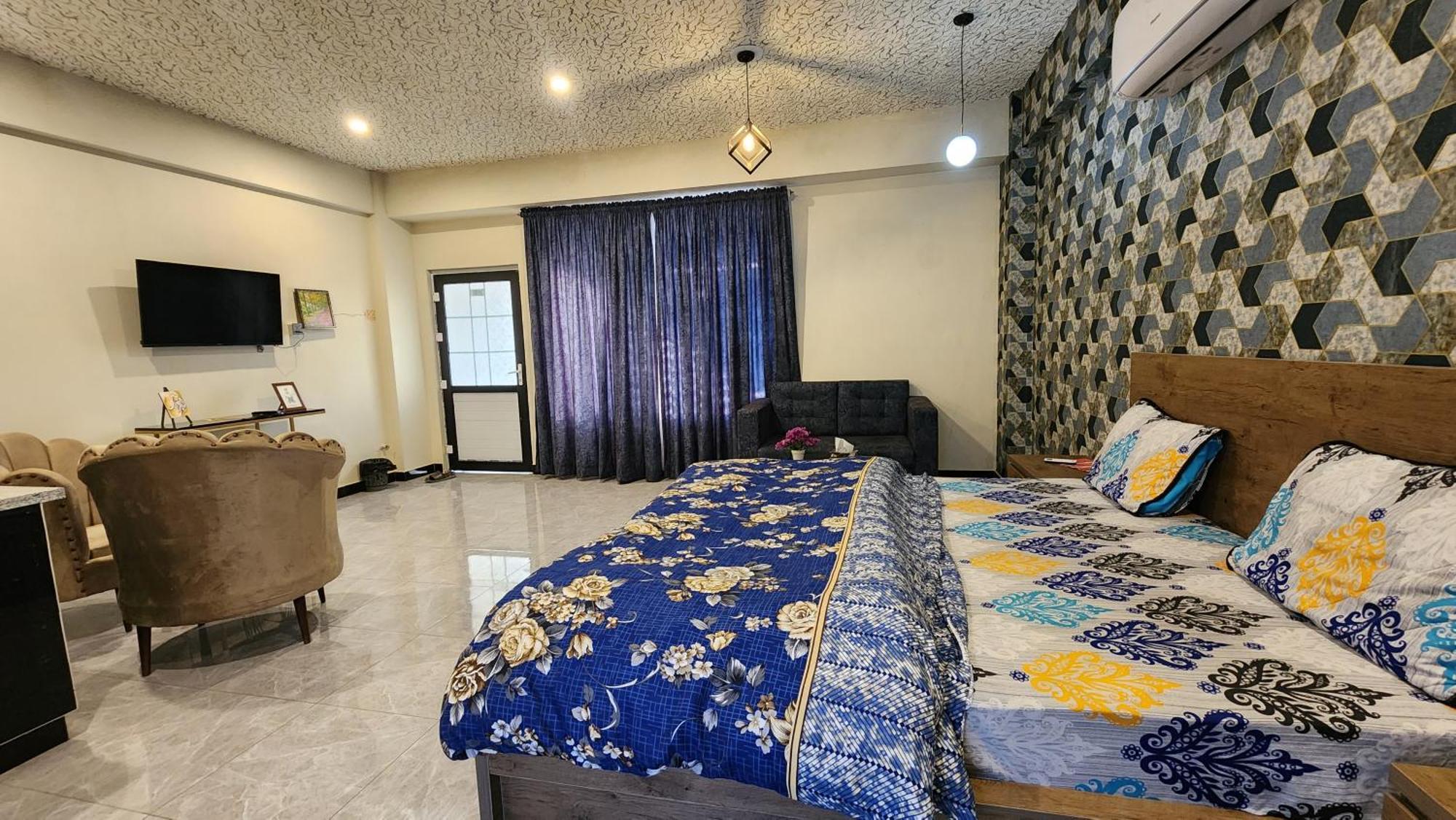 Motorway Majesty Suites Islamabad - Near Islamabad International Airport And Motorway Exteriér fotografie
