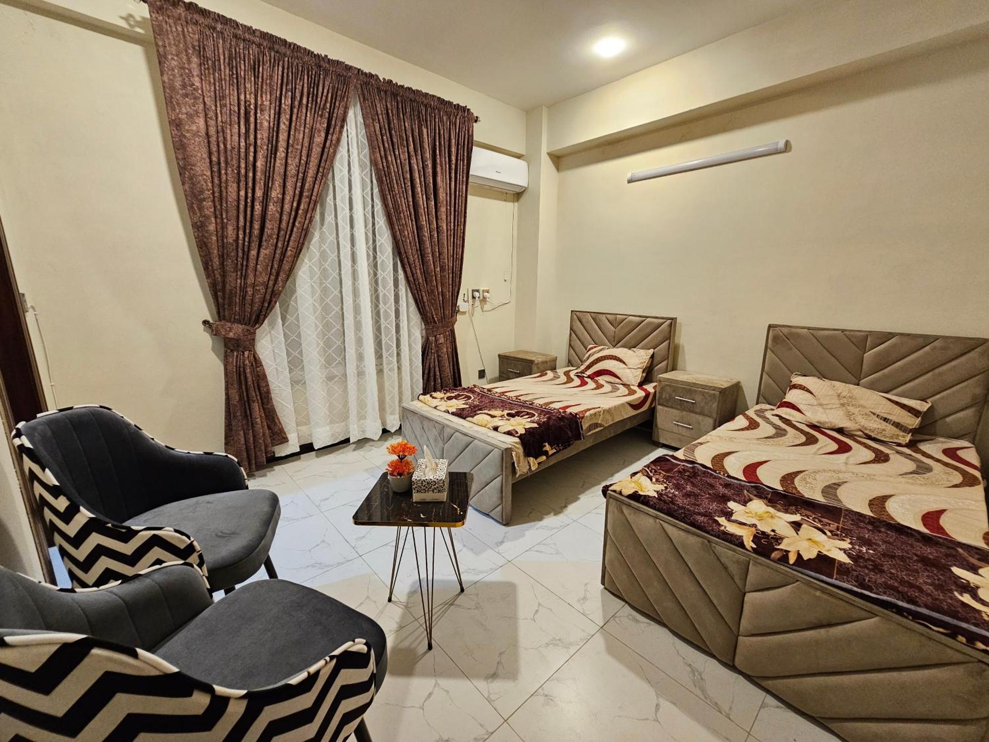 Motorway Majesty Suites Islamabad - Near Islamabad International Airport And Motorway Pokoj fotografie
