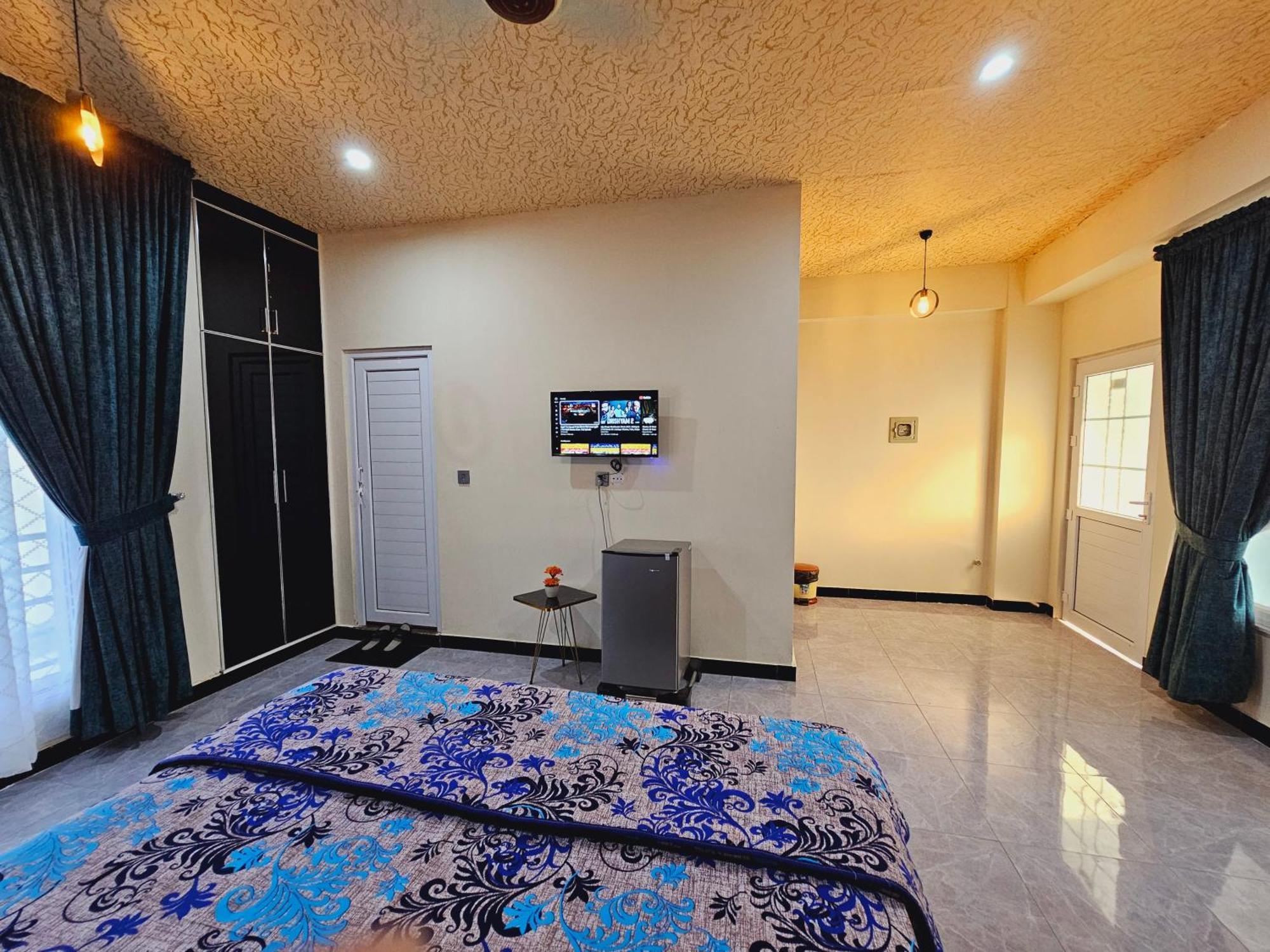 Motorway Majesty Suites Islamabad - Near Islamabad International Airport And Motorway Pokoj fotografie